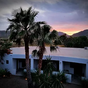 Casa Biank Apartahotel