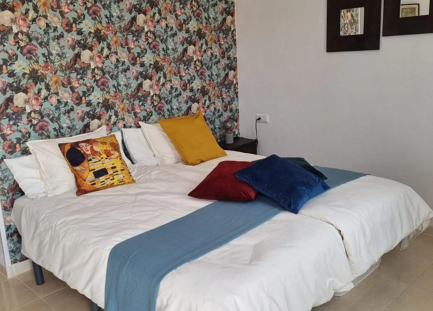 B&B Casa Blanca Oria 住宿加早餐酒店